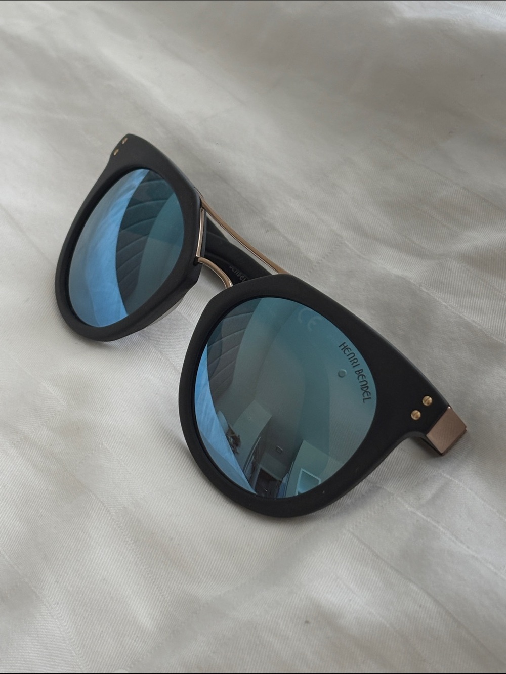 Henri Bendel Broadway Chrome Blue Lens Sunglasses - Picture 8 of 9